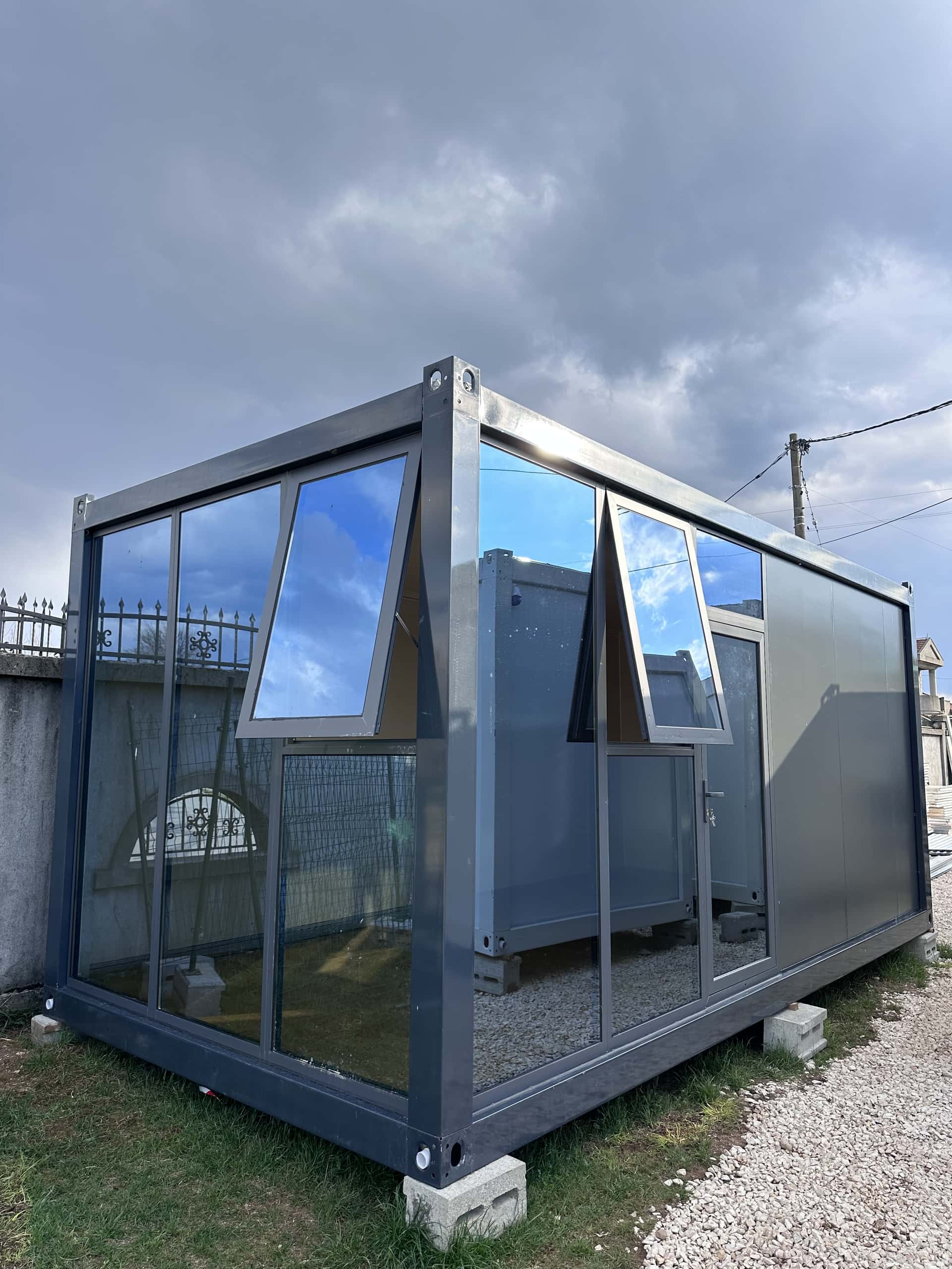 Lux Container – photo 3