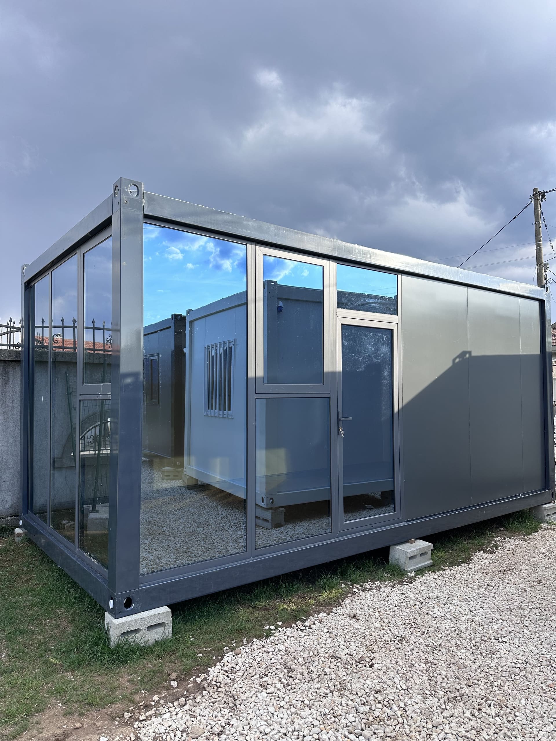 Lux Container – modular container 6 × 3 × 2.8 m, photo 1